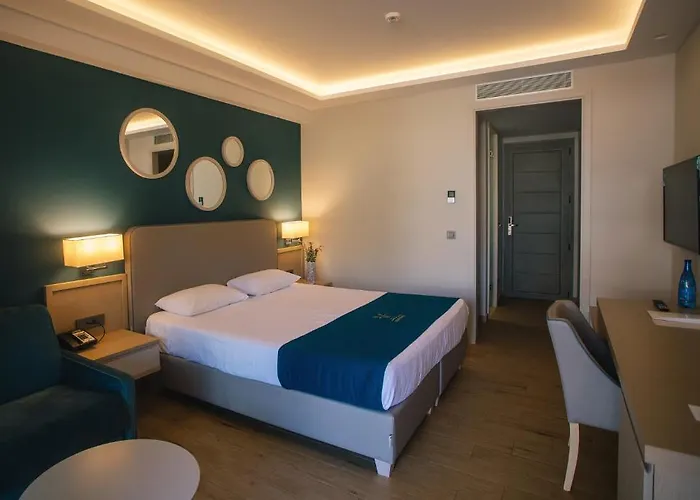 Szálloda Almyros 5*