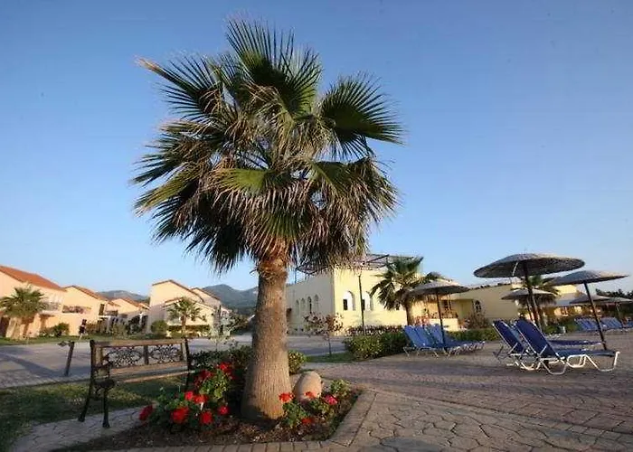 Almyros Szálloda Paralía Almirú