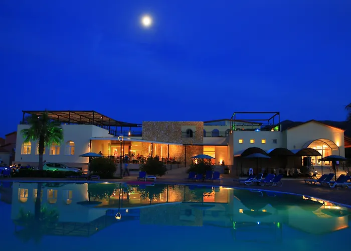 Szálloda Almyros Paralía Almirú