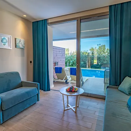 Otel Almyros