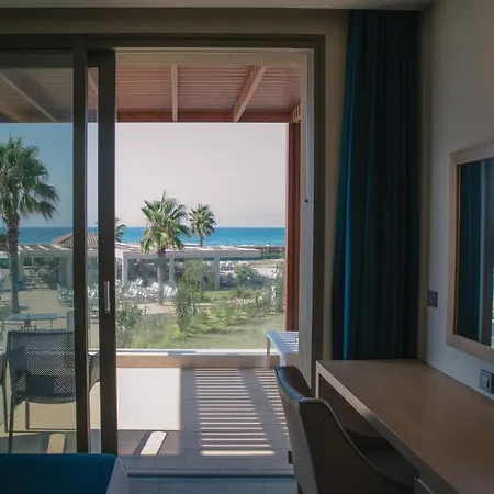 Almyros Otel