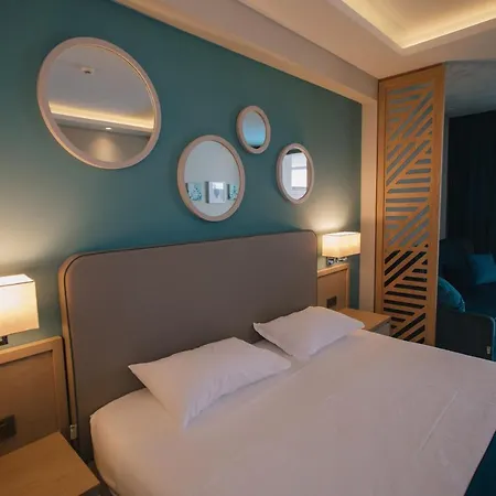 Almyros Otel 5*