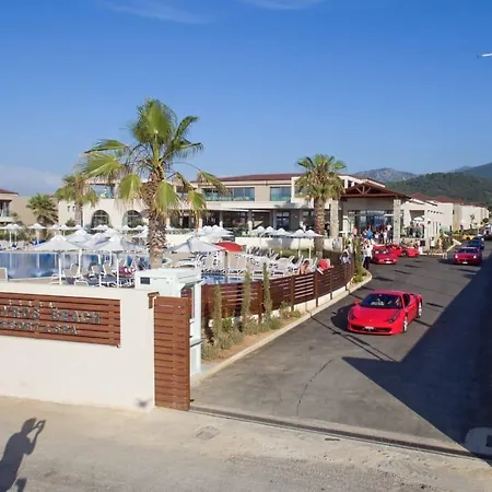 Almyros & Hotel