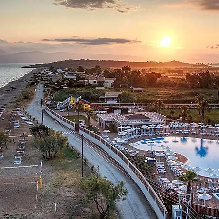 Almyros & Almiros Beach